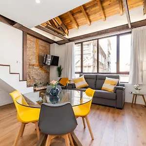 https://precioso-apartamento-en-el-centro-de-18001.es-andalucia.com